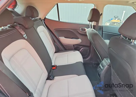 2025 Hyundai Venue Sel z USA, uszkodzony, nr VIN KMHRC8A34SU346355